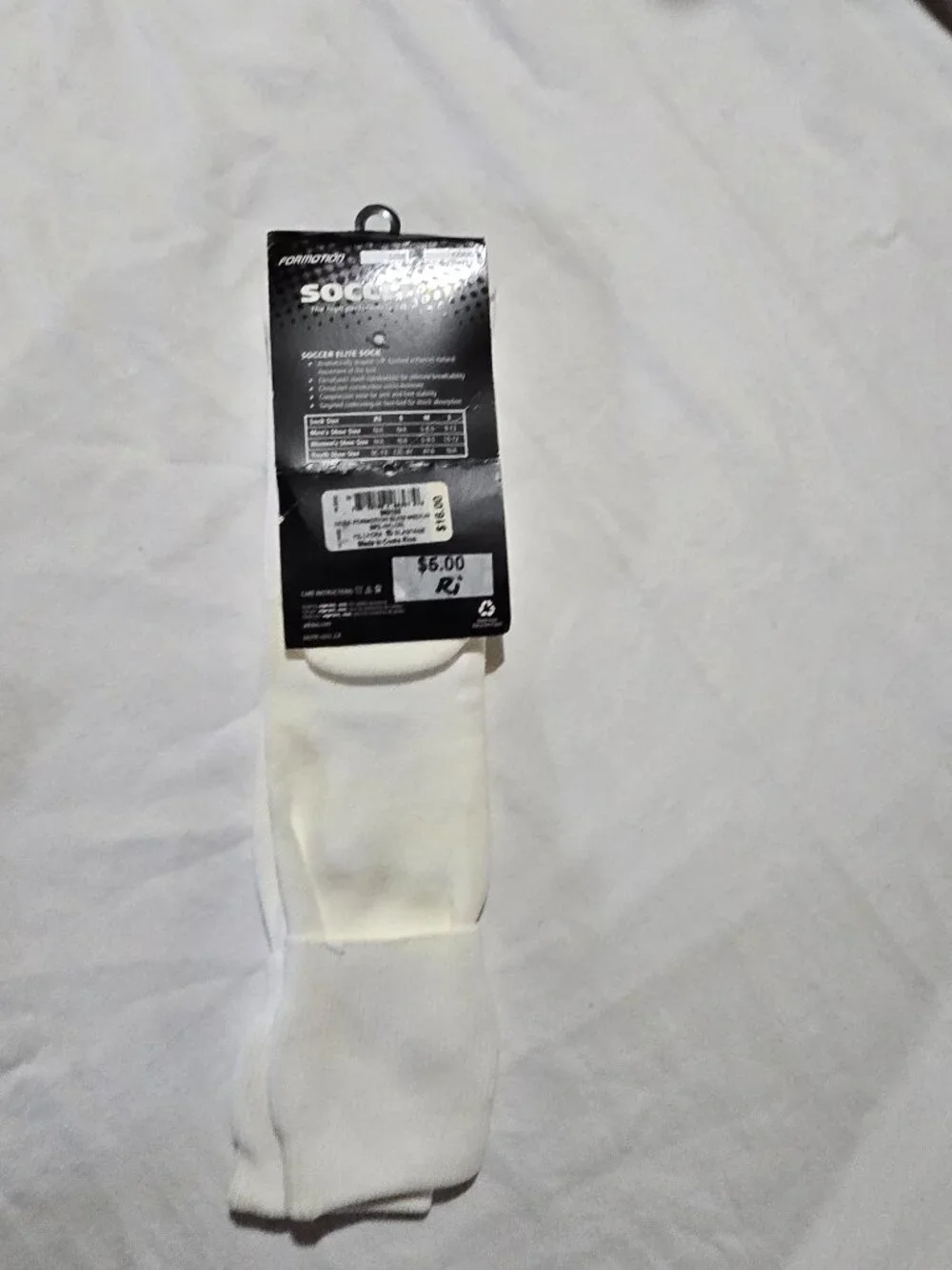 NWT Adidas Formotion Elite Soccer Socks White Medium Men 5-8.5 Women 5-9.5 Youth